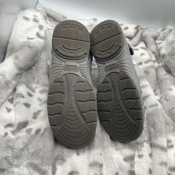 Eddie Bauer Mary River-leather, grey & Teal size 9 - Picture 9 of 9